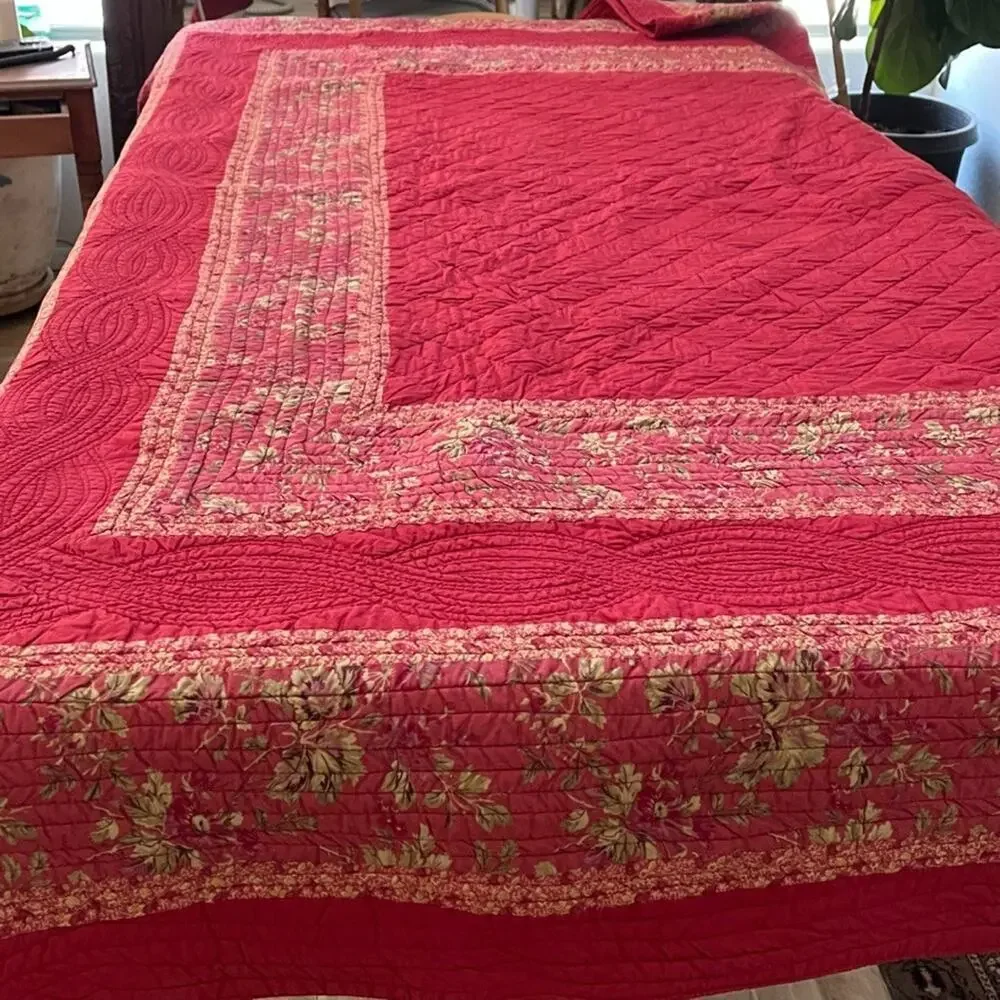 JCPENNEY Home Collection Red Roses Cotton Quilt 118